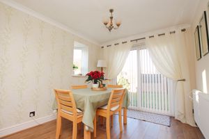 Dining room- click for photo gallery